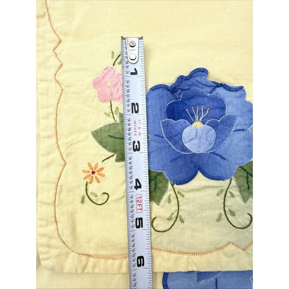 Vintage Yellow 4 Placemats 4 Napkins Embroidered Flower Floral Appliqué Set